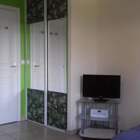 Apartament Le Petit St Clair *
