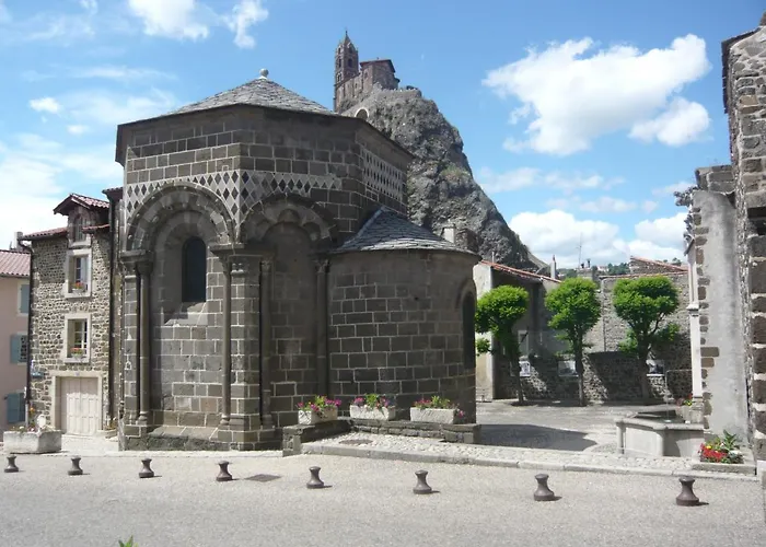Le Petit St Clair * Le Puy-en-Velay