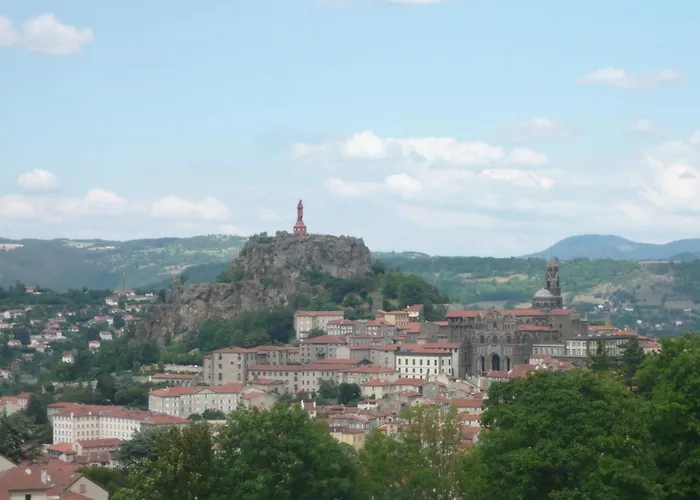 Le Petit St Clair Le Puy-en-Velay
